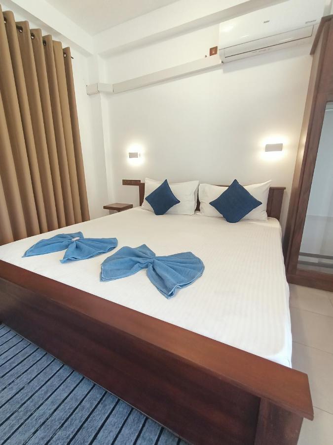 The Bamboo Tree Transit Hotel 카투나야크 외부 사진