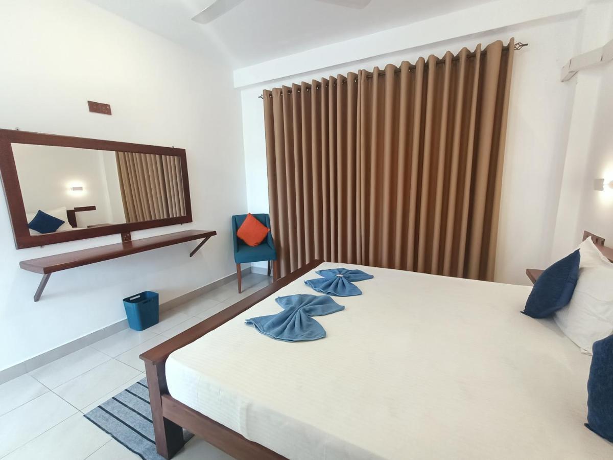 The Bamboo Tree Transit Hotel 카투나야크 외부 사진