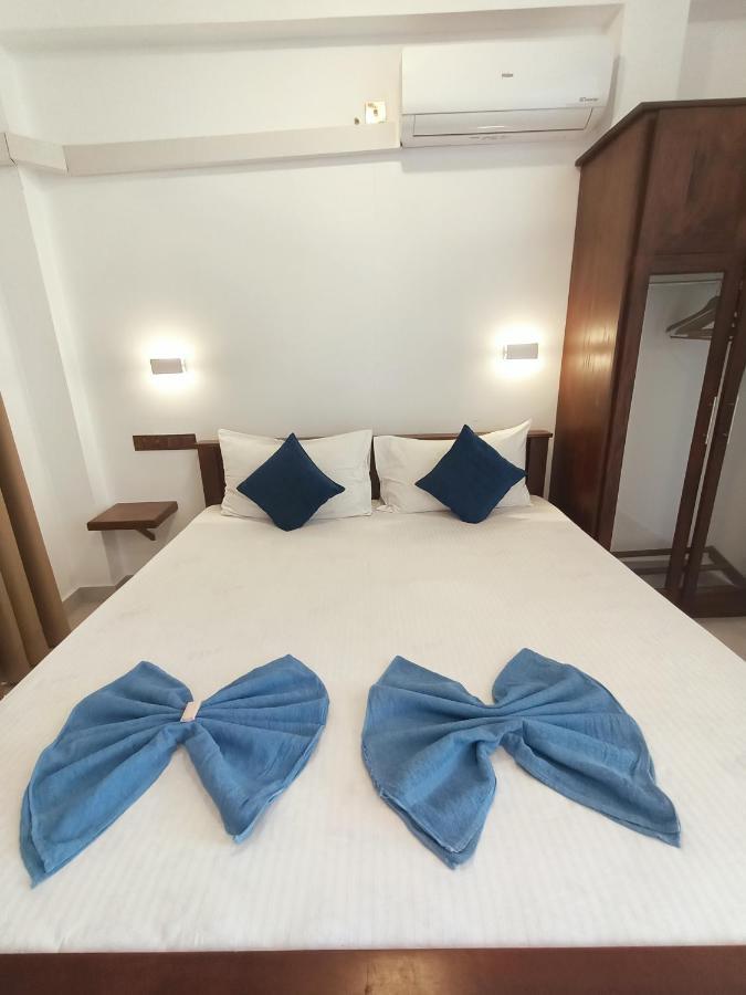 The Bamboo Tree Transit Hotel 카투나야크 외부 사진