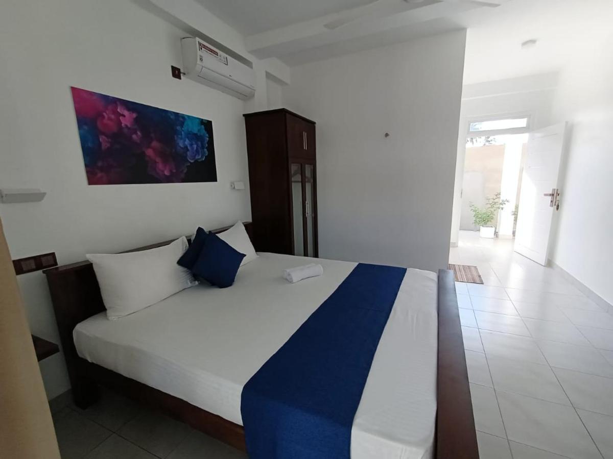 The Bamboo Tree Transit Hotel 카투나야크 외부 사진