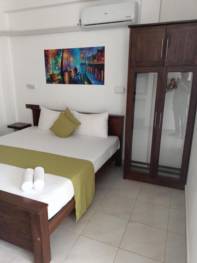 The Bamboo Tree Transit Hotel 카투나야크 외부 사진